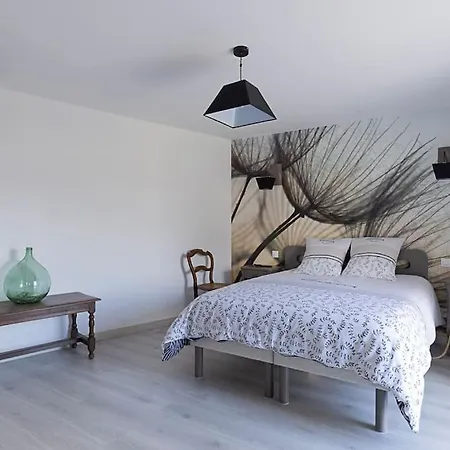 Aux Draps De Foin