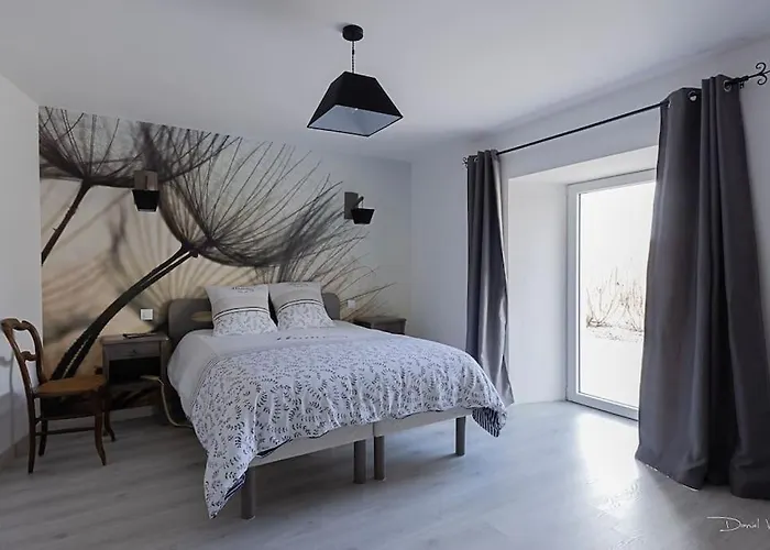 Holiday home Aux Draps De Foin *